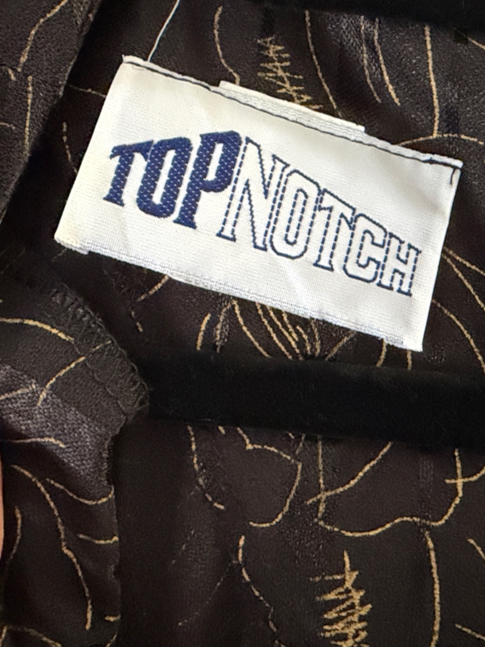 Black Short-Sleeve Floral Bubble Hem Blouse - Gold Print - Picture 2 of 7